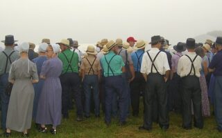 Why can't Amish wear buttons?